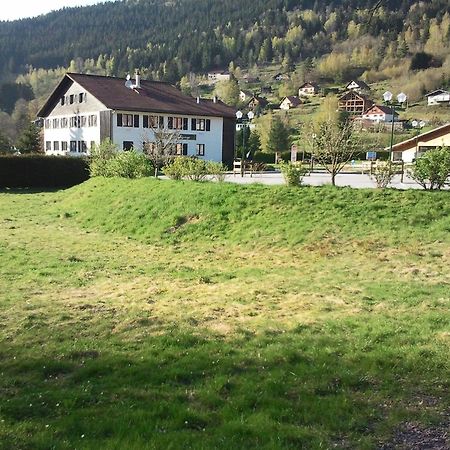 Hotel Les Bruyeres Ventron Bagian luar foto