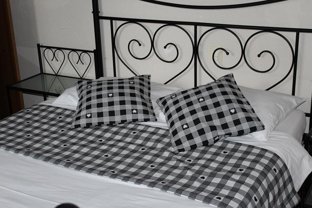 Hotel Les Bruyeres Ventron Bagian luar foto