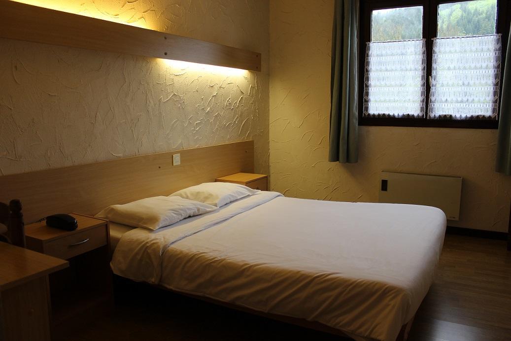 Hotel Les Bruyeres Ventron Bagian luar foto