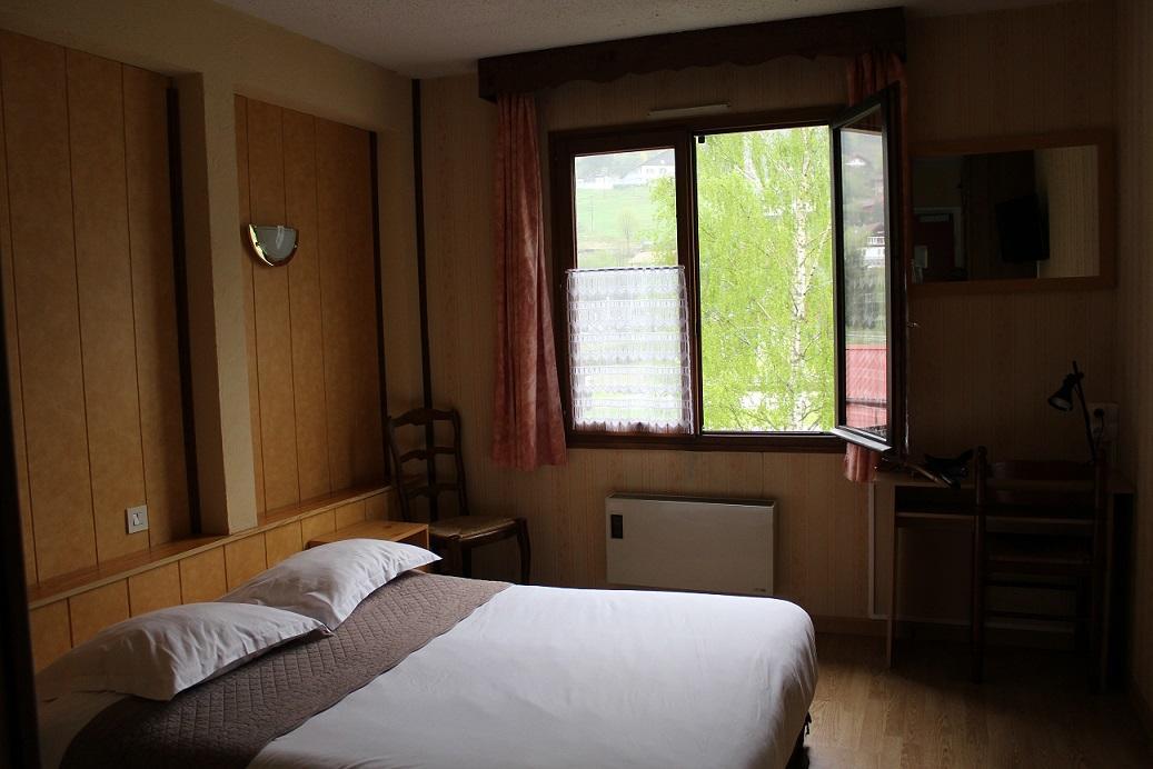 Hotel Les Bruyeres Ventron Bagian luar foto